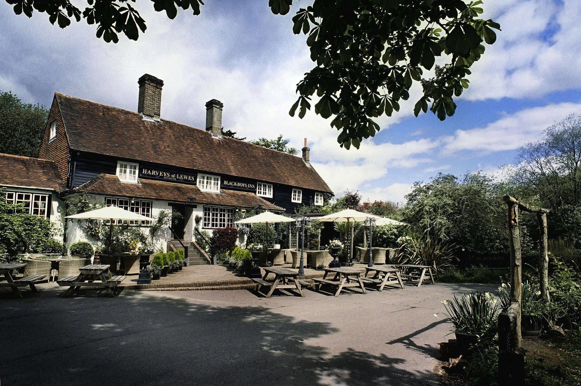 The Blackboys Inn Framfield Exteriör bild
